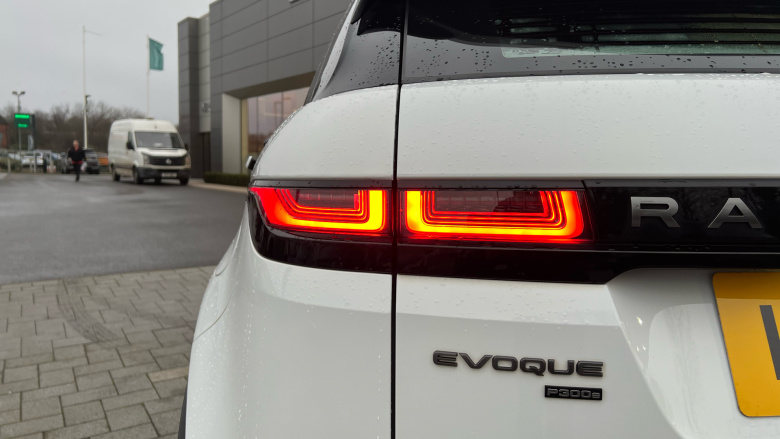 Land Rover Range Rover Evoque 1.5 P300e R-Dynamic SE 5dr Auto Hatchback